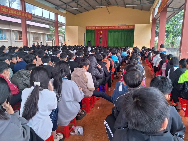 Trường THCS Chu Văn An